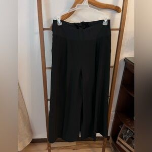 Title Nine Black Cropped Wide Leg Pants